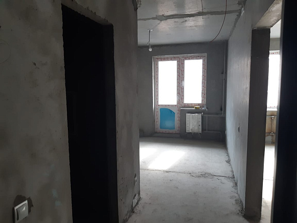 1-к квартира, 42 кв. м, Оренбург, улица Саморядова, 2