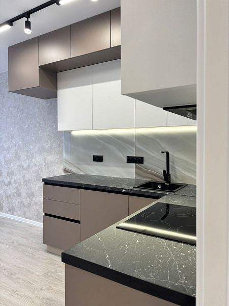 2-к квартира, 60 кв. м, Оренбург, улица Берёзка, 21