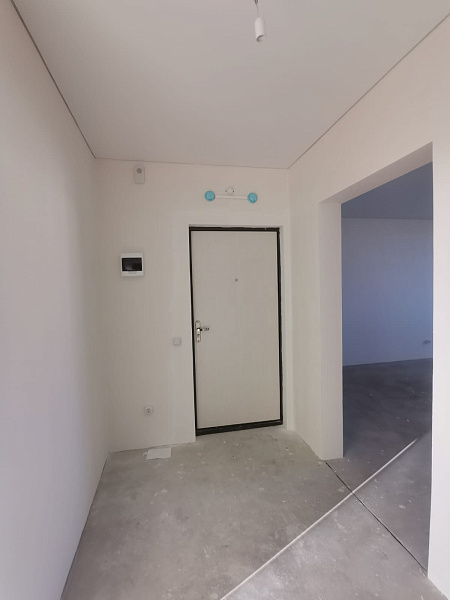 1-к квартира, 40 кв. м, Оренбург, Уральская улица, 2/25