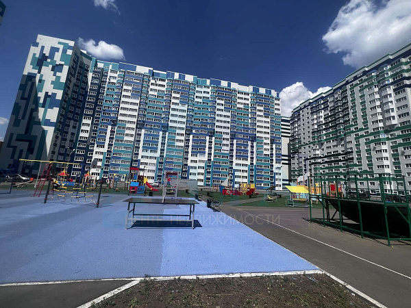 2-к квартира, 60 кв. м, Оренбург, улица Берёзка, 21