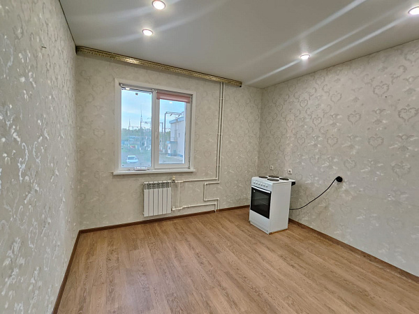 2-к квартира, 58 кв. м, Оренбург, улица Фронтовиков, дом 6/1