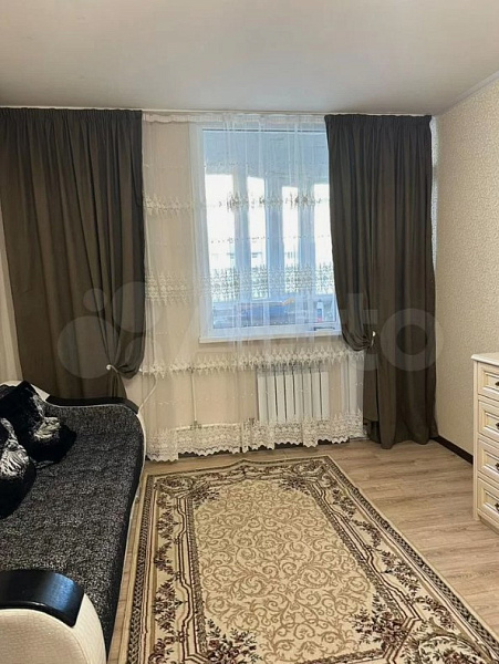 1-к квартира, 37 кв. м, Оренбург, Транспортная улица, 18/4