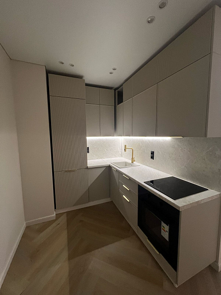 1-к квартира, 40 кв. м, Оренбург, улица Автомобилистов, 13