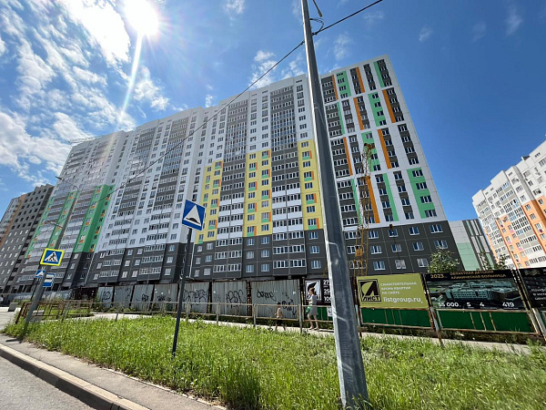 1-к квартира, 38.4 кв. м, Оренбург, улица Братьев Хусаиновых, 8