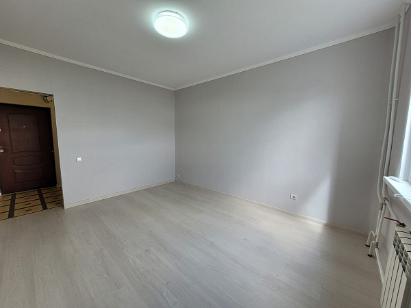 2-к квартира, 58 кв. м, Оренбург, улица Геннадия Донковцева, 13