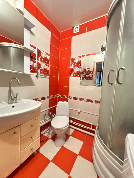 1-к квартира, 45 кв. м, Оренбург, улица Терешковой, дом 263/4