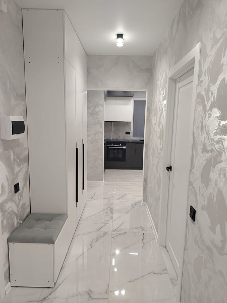 2-к квартира, 60 кв. м, Оренбург, улица Братьев Хусаиновых, 8