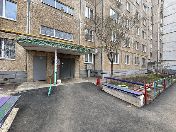 2-к квартира, 50.1 кв. м, ул. Сергея Лазо,  15