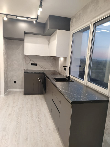 3-к квартира, 60 кв. м, Оренбург, улица Рокоссовского, 3