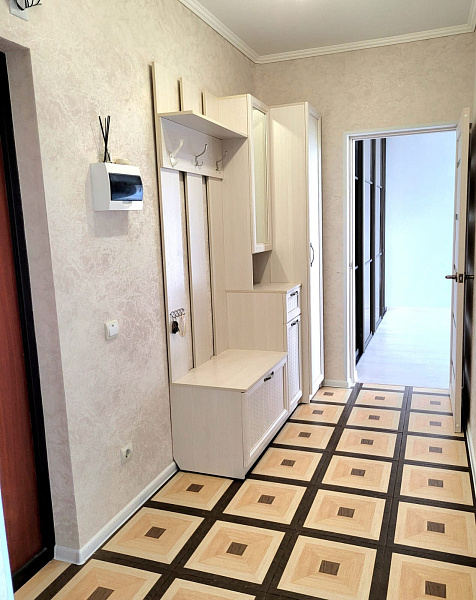 2-к квартира, 58 кв. м, Оренбург, улица Геннадия Донковцева, 13