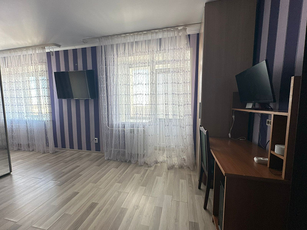 1-к квартира, 45 кв. м, Оренбург, улица Терешковой, дом 263/4