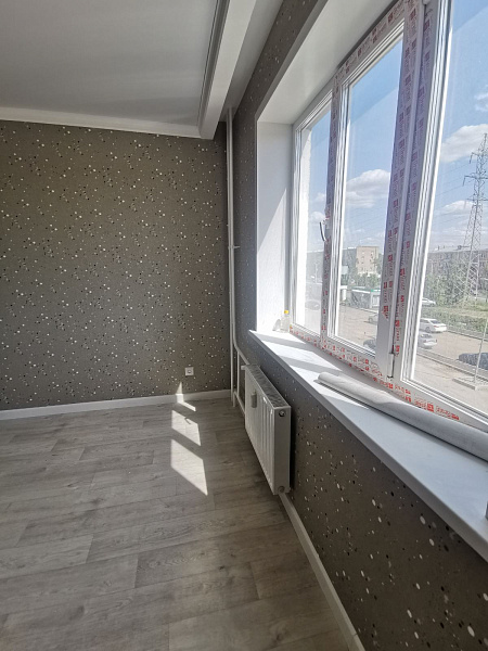 2-к квартира, 67 кв. м, Оренбург, улица Юркина, 8