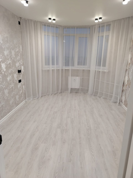 3-к квартира, 60 кв. м, Оренбург, улица Рокоссовского, 3