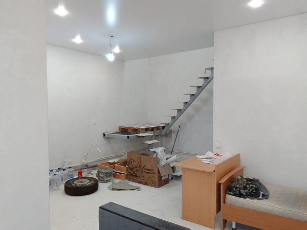 Объект, 72 кв. м, село Нежинка, улица Коняхина, 118