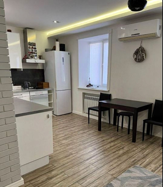 3-к квартира, 91.7 кв. м, Оренбург, улица Правды, 25