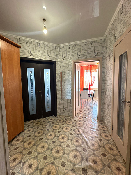 1-к квартира, 45 кв. м, Оренбург, улица Терешковой, дом 263/4