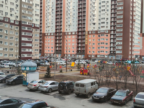 2-к квартира, 58 кв. м, Оренбург, улица Фронтовиков, дом 6/1