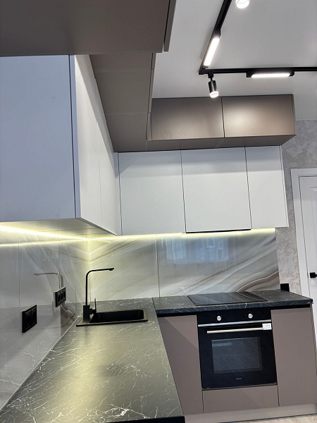 2-к квартира, 60 кв. м, Оренбург, улица Берёзка, 21