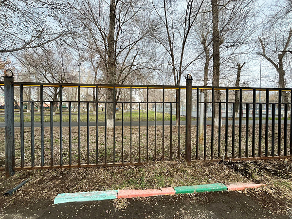 1-к квартира, 37 кв. м, Оренбург, улица Желябова, 25/1