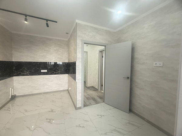 1-к квартира, 48 кв. м, Оренбург, улица Рокоссовского, 3