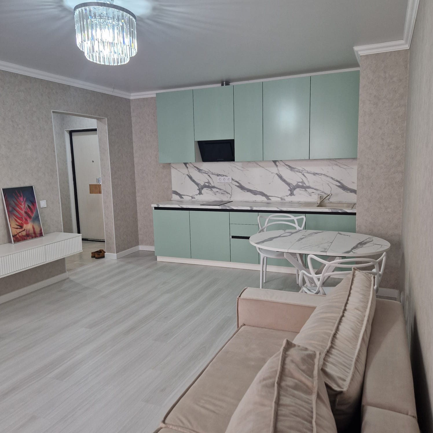 Улица Юркина, 8