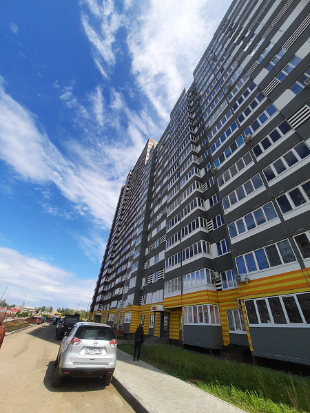 2-к квартира, 57 кв. м, Оренбург, улица Юркина, 10