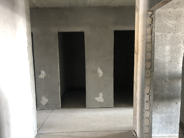 3-к квартира, 77 кв. м, Оренбург, улица Ильи Глазунова, дом 3