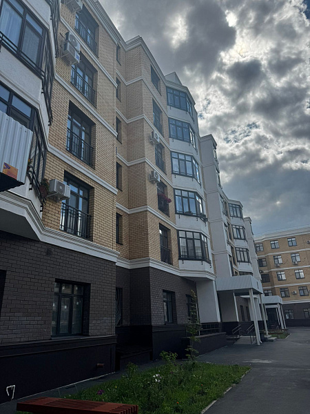 1-к квартира, 33 кв. м, Оренбург, улица Ильи Глазунова, 6